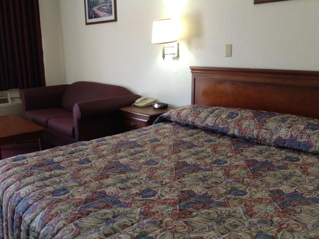 יוסטון Budget Host Hempstead Inn Brookhollow/Energy Corridor מראה חיצוני תמונה