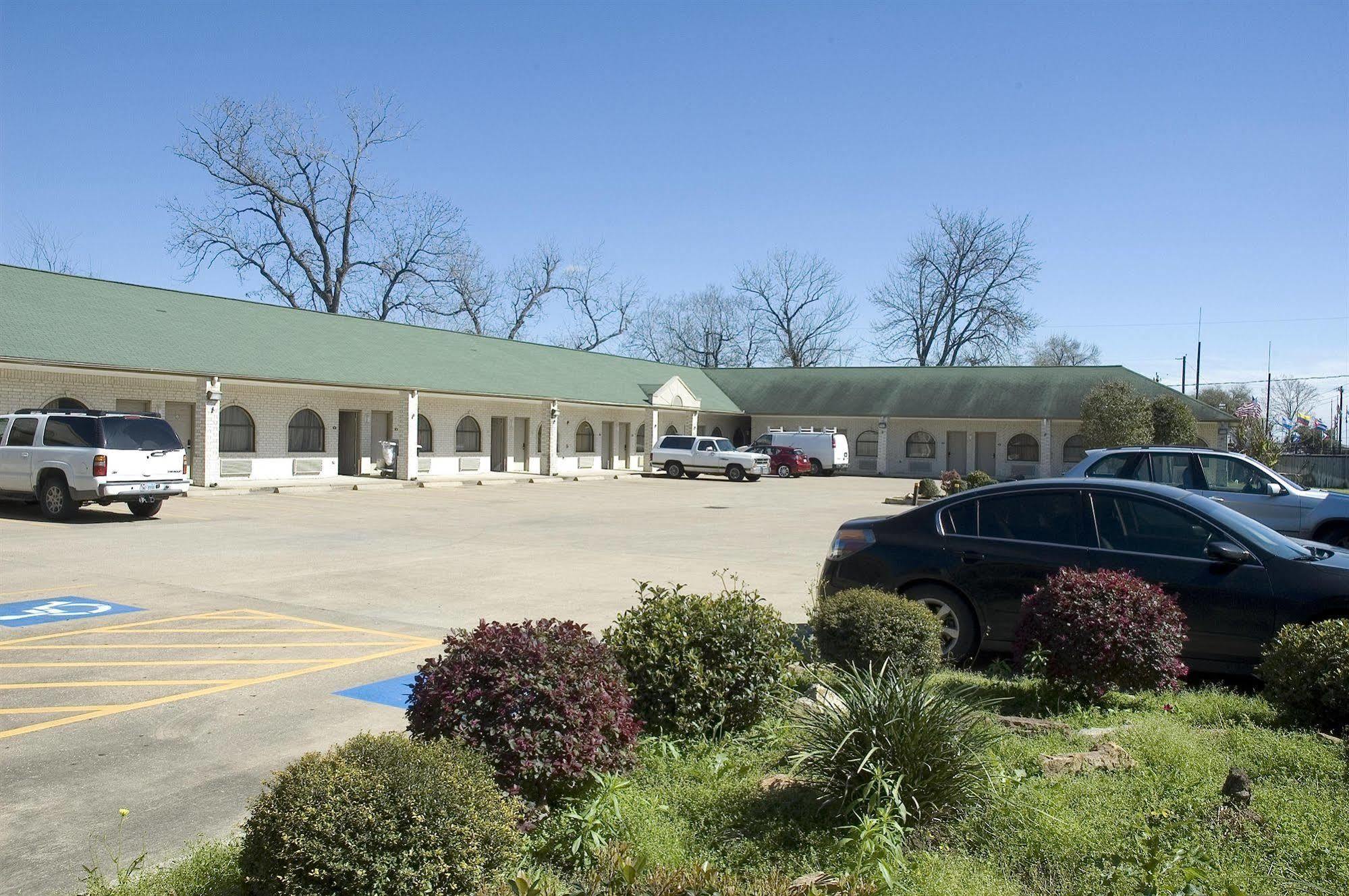 יוסטון Budget Host Hempstead Inn Brookhollow/Energy Corridor מראה חיצוני תמונה